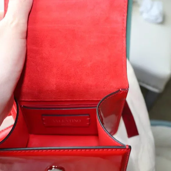 Valentino VSLING Micro Patent Crossbody - Picture 4 of 7